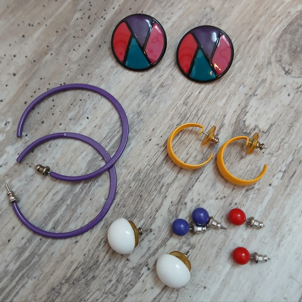 80s Retro Earring Bundle – Colorblock Studs, Acrylic Hoops, Vintage Style